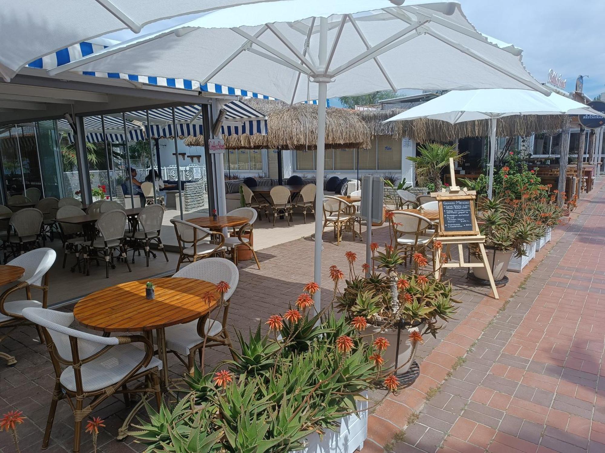 Uzhan Beach Hotel Bitez Esterno foto