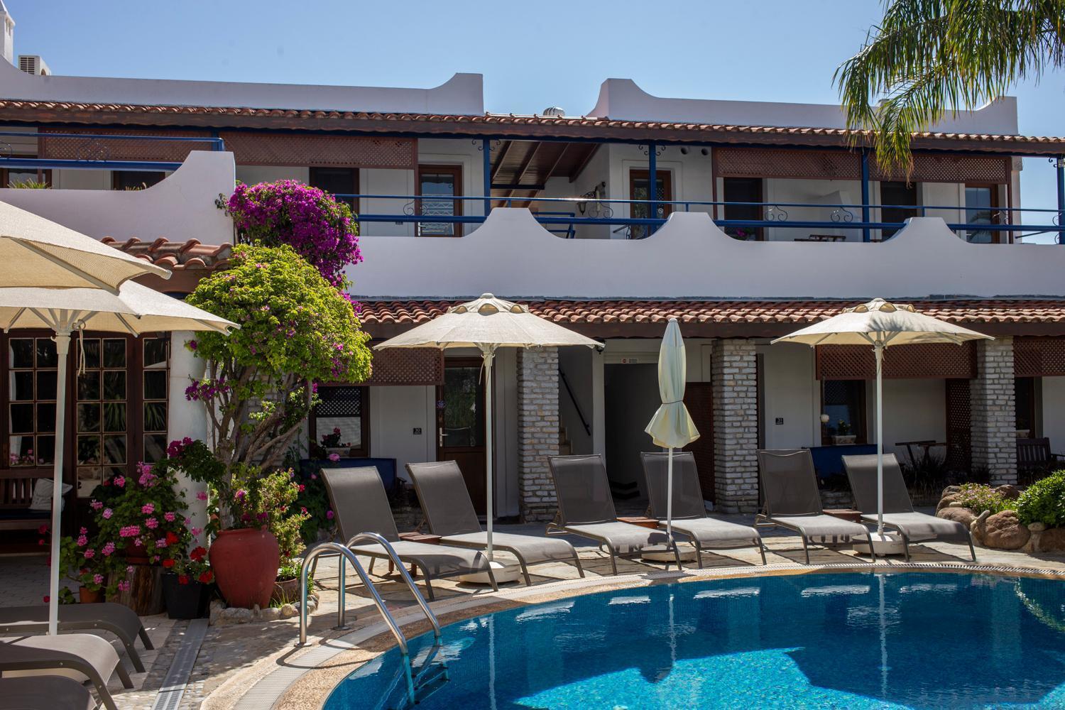 Uzhan Beach Hotel Bitez Esterno foto