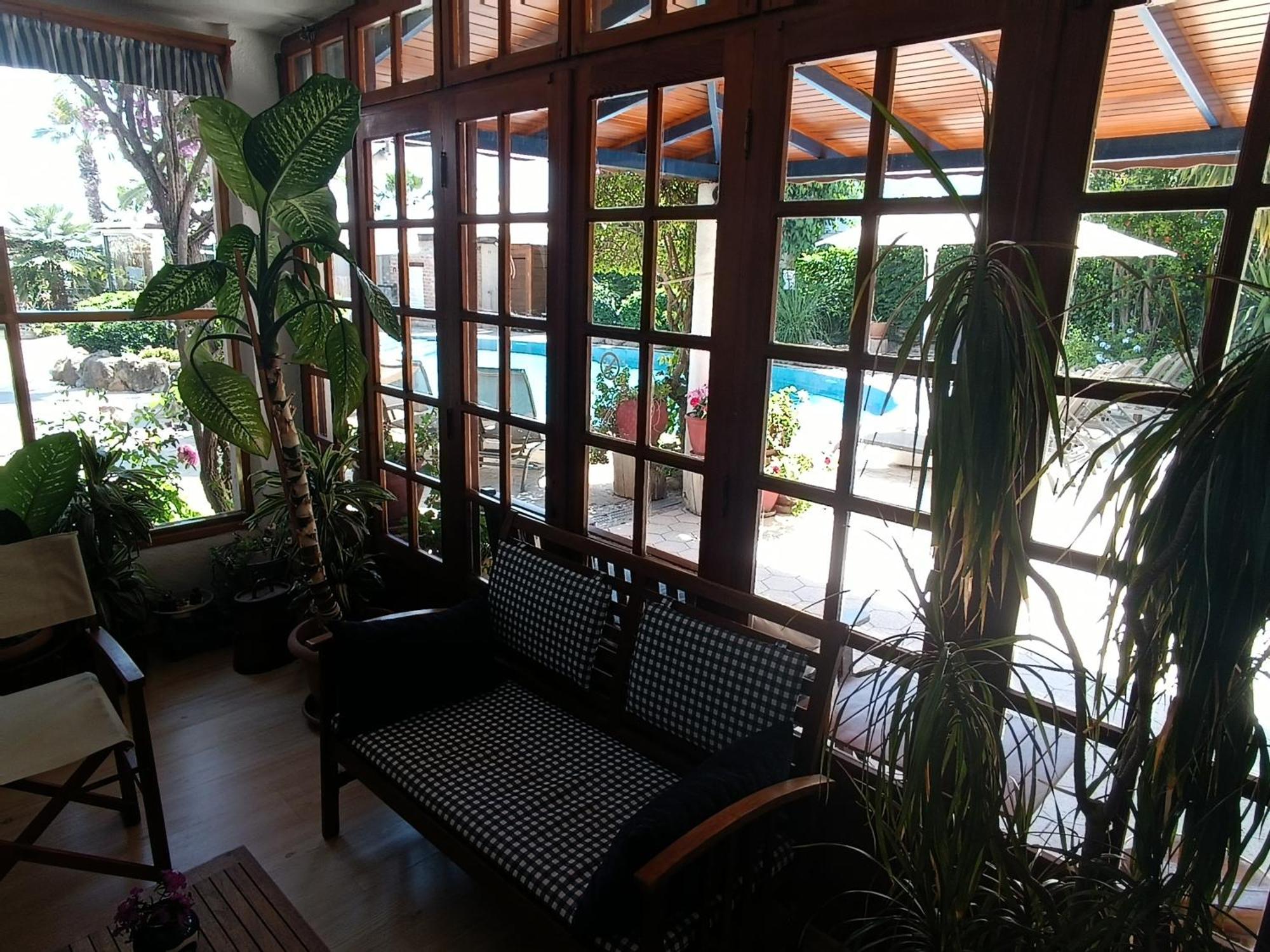 Uzhan Beach Hotel Bitez Esterno foto