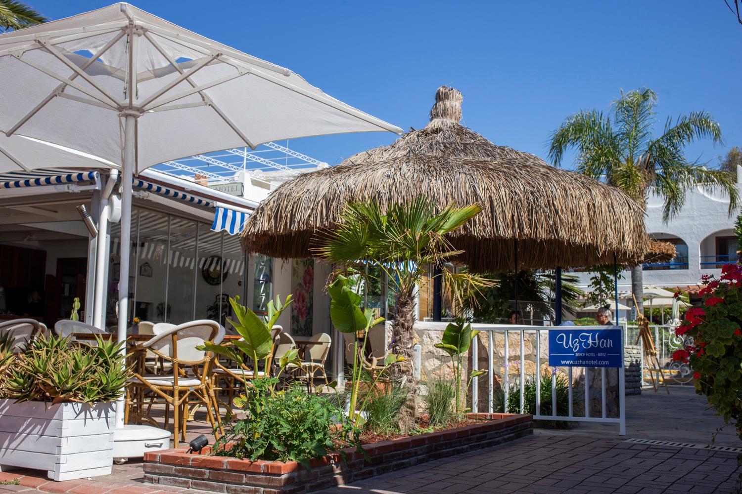 Uzhan Beach Hotel Bitez Esterno foto