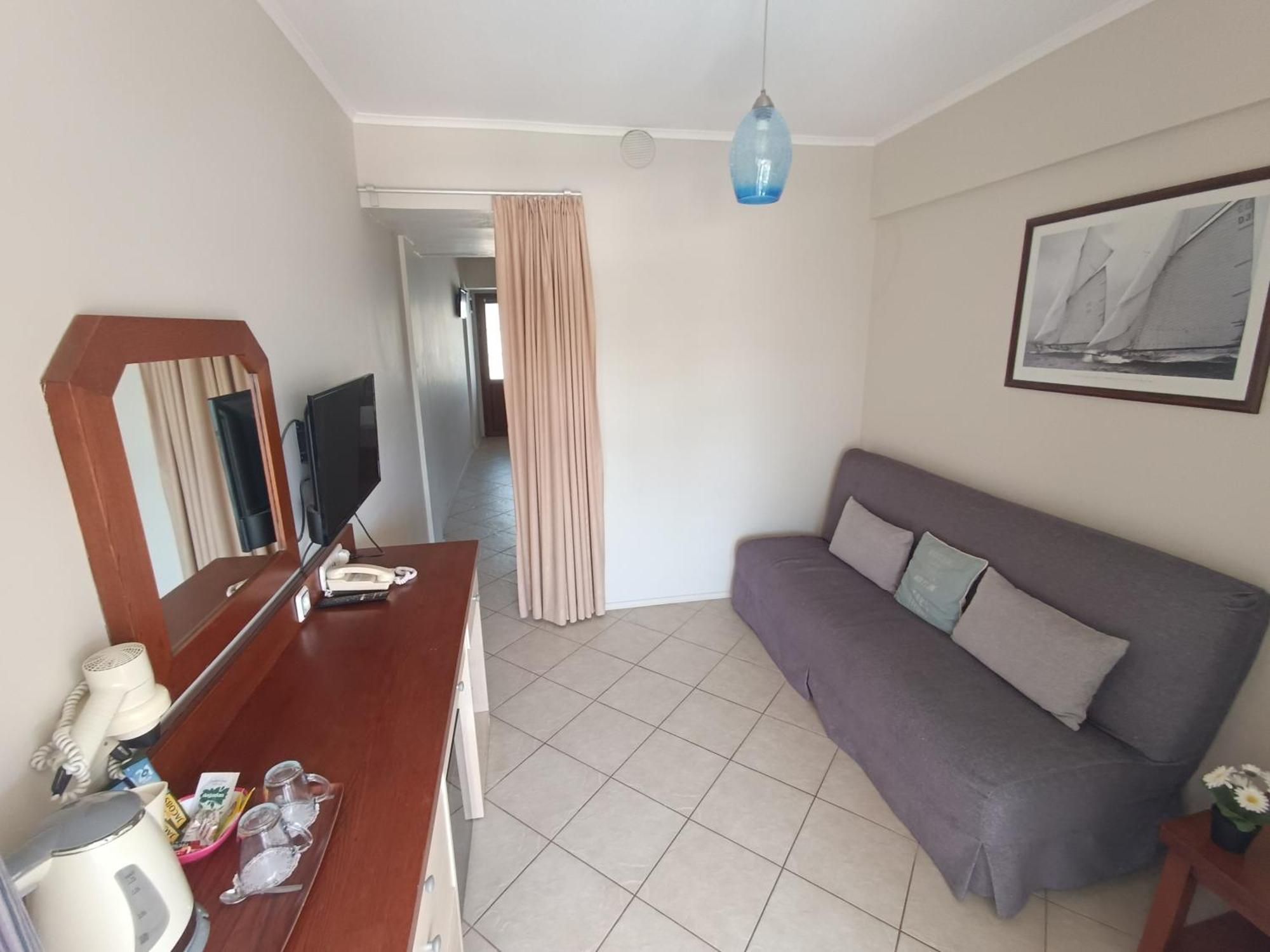 Uzhan Beach Hotel Bitez Esterno foto