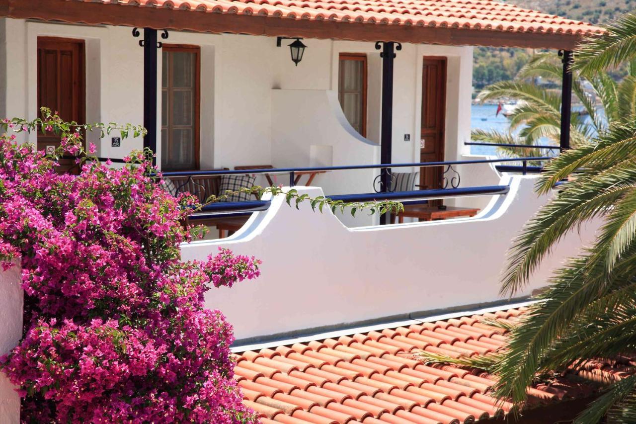 Uzhan Beach Hotel Bitez Esterno foto